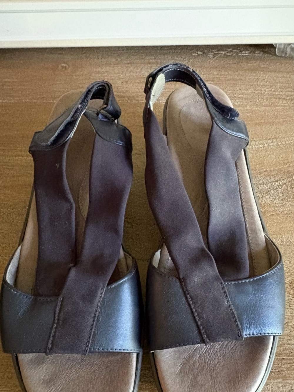 Women's Navy Naot Slingback Leather Sandals 40